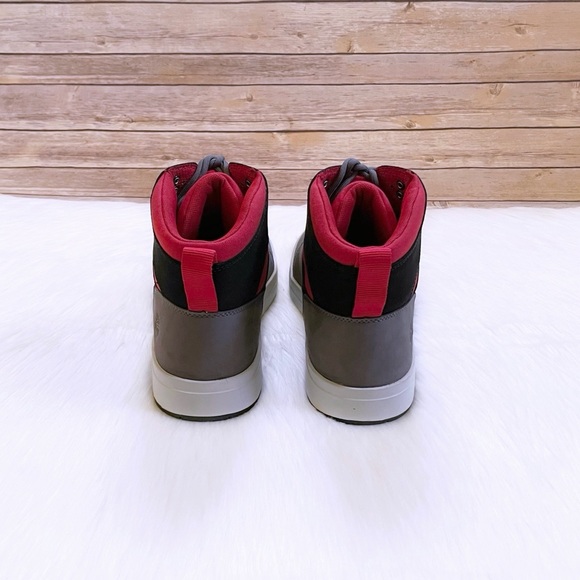 Timberland Men’s Davis Square Grey Chukka Boots - Picture 6 of 7